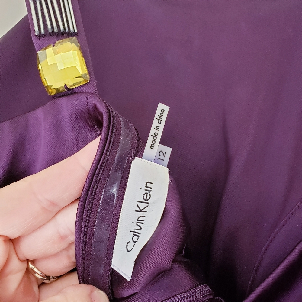 Calvin Klein Dark Purple Jeweled Neckline Cocktail Dress Size 12 - Picture 8 of 8
